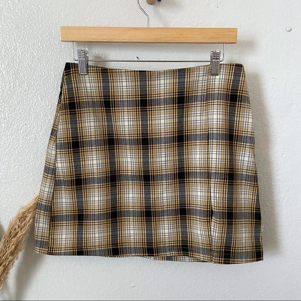 Urban Outfitters yellow plaid skirt